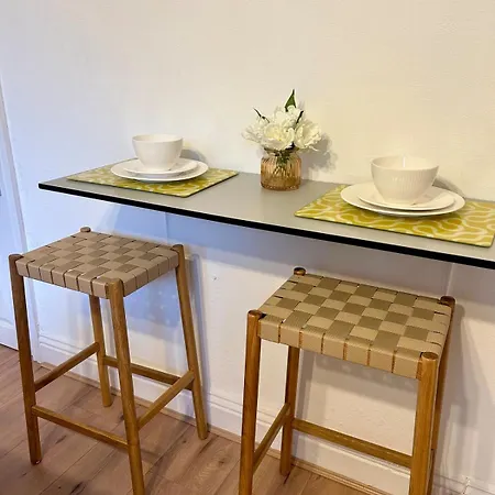 Holiday home Spacious 4br In - Free Parking Leeds (West Yorkshire)