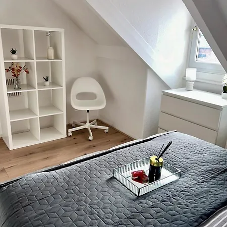 Spacious 4br In - Free Parking Будинок відпочинку Лідс